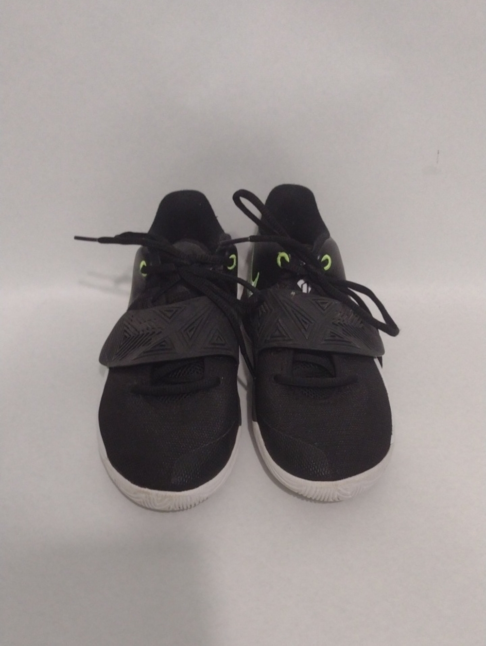 Nike Kids Black Sneakers with Laces And Velcro Straps (J890)